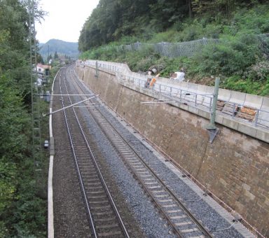 Instandsetzung Stützwand Niedervogelgesang, Mauerwerksprüfung und -bewertung