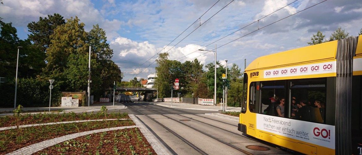 VIC-Info-2019-BB_Dresden-Oskarstraße-Stadtbahn-2000_005.jpg